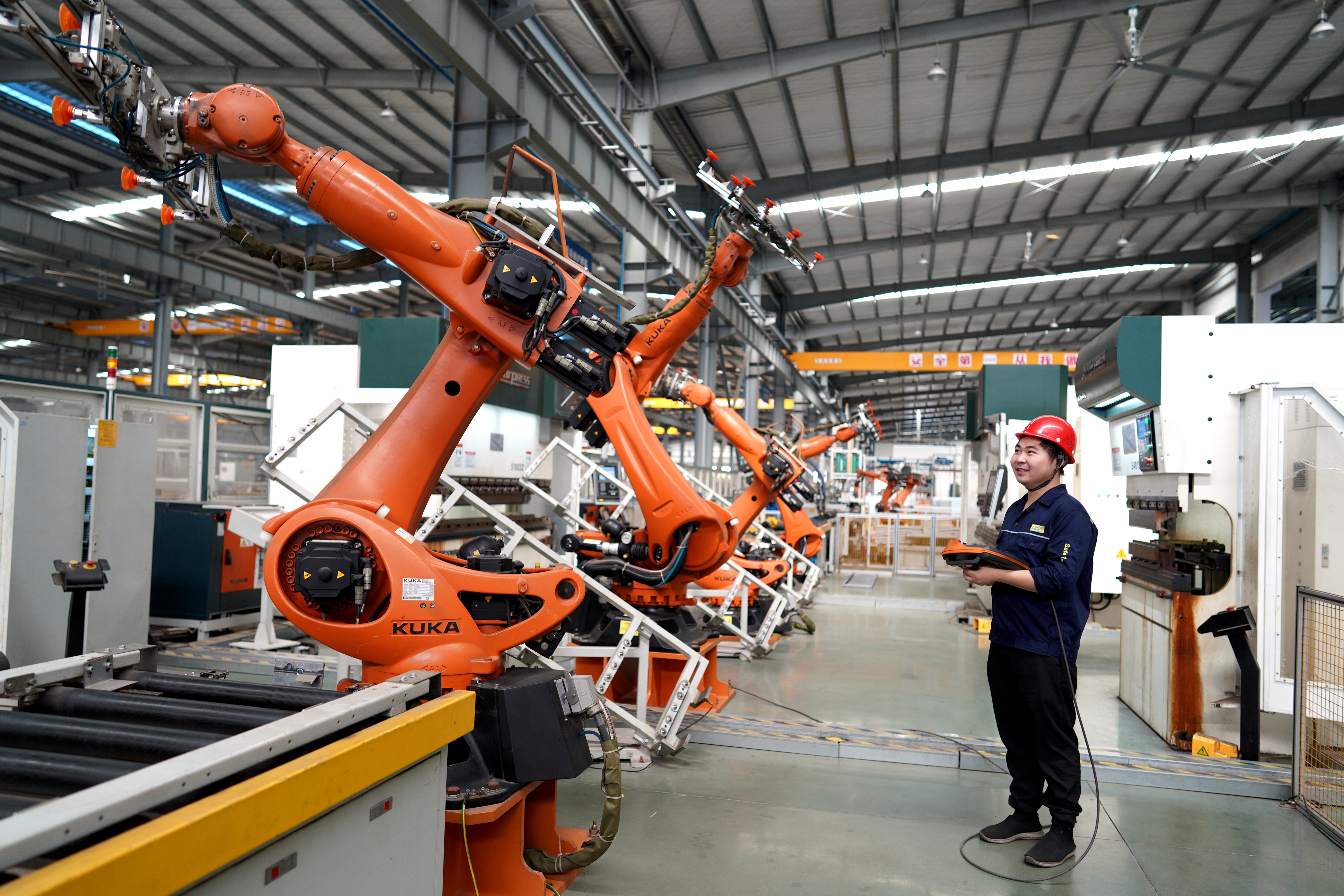 9170金沙智能化厅学生产流水线